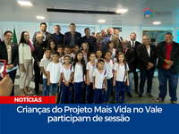 Crianças do Projeto Mais Vida no Vale participam de sessão 