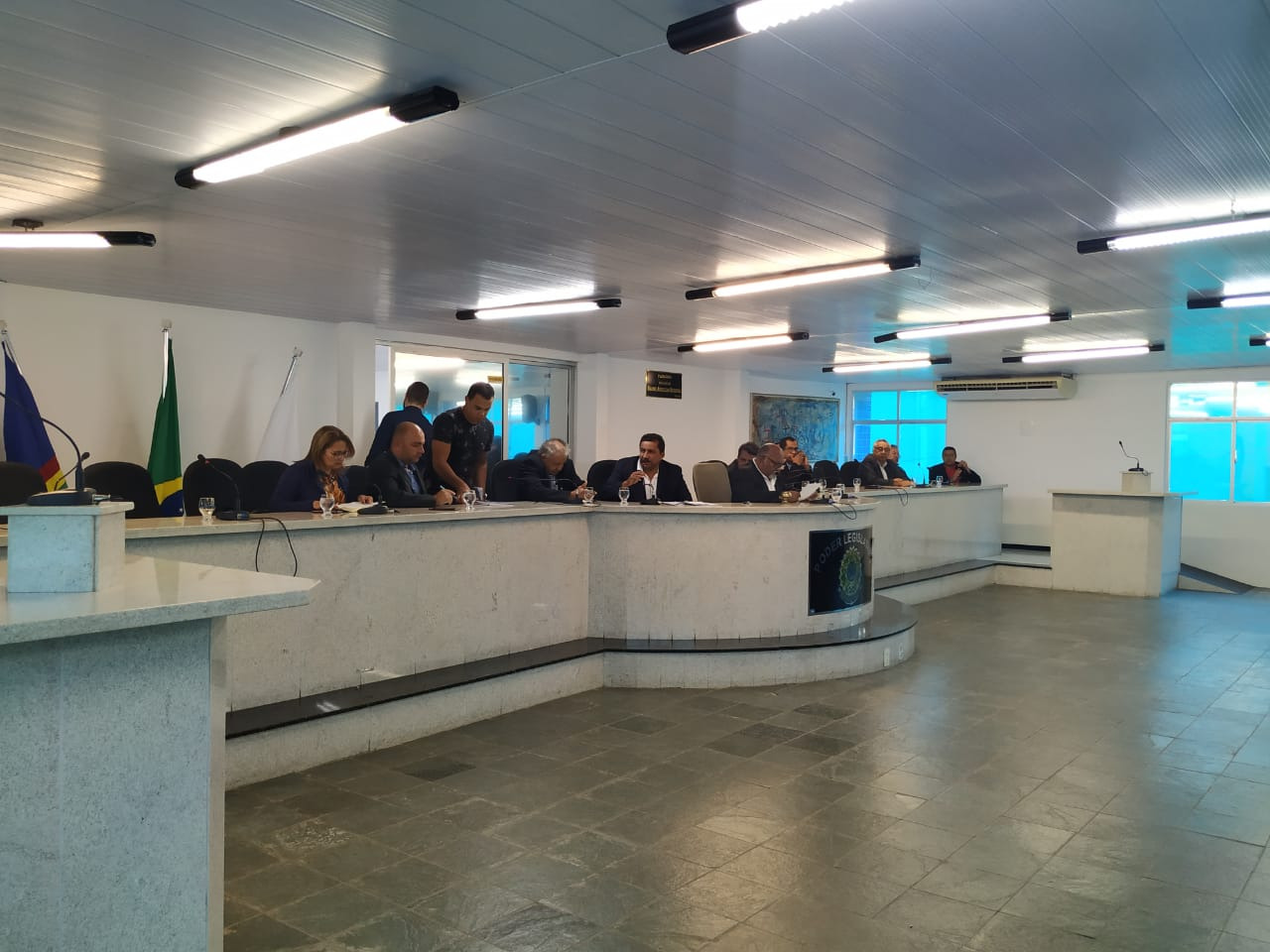 SESSÕES EXTRAORDINÁRIAS COLOCAM EM VOTAÇÃO PROJETOS DE LEI 